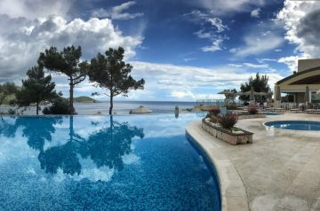 Corfu Trail km 111 Etappe 7 Übernachtung in Paleokastritsa Hotel Akrotiri Beach Pool