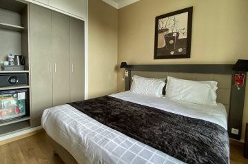 Fernwanderung Nizza Grasse Hotels BedBreakfasts 0041 1200px