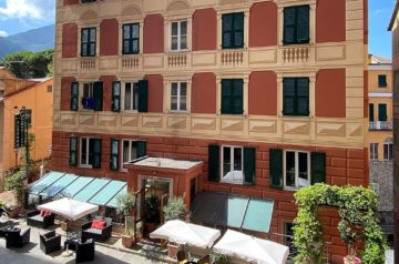Ligurian coast Cinque Terre long-distance hike Stage 1 Accommodation in Camogli 4
