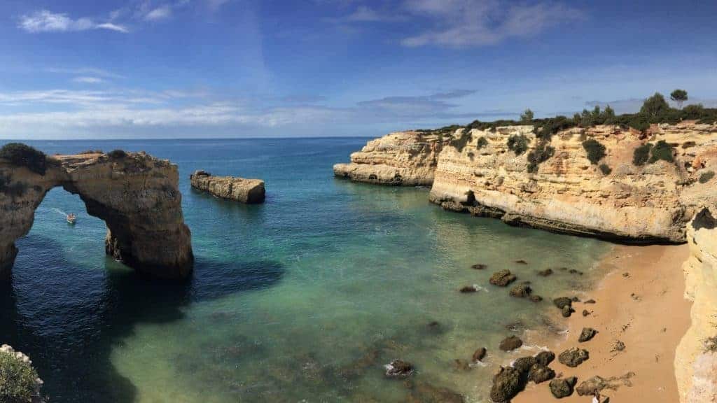 Caminhadas no Algarve a partir do aeroporto Faro sempre ao longo da costa a oeste 3