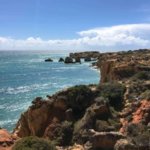 Die Praia de Arrifes liegt vor uns